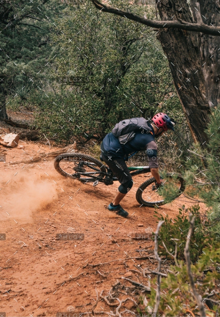 demo-attachment-1257-sidney-pearce-1109107-unsplash